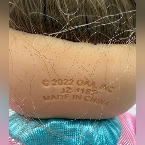 Laura Emily Cabbage Patch Kid Deluxe Toddler Style 'N Play doll - Picture 3 of 10